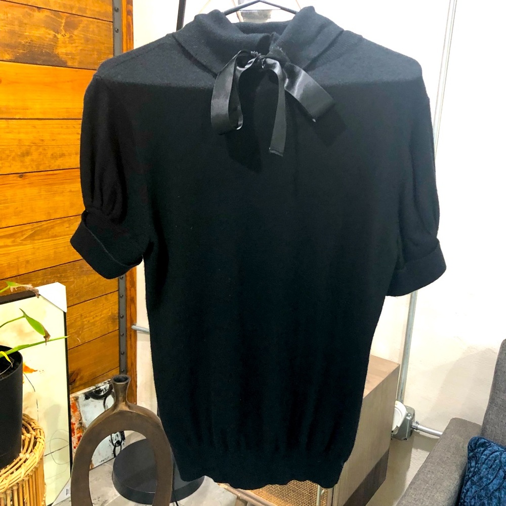 Black shirt